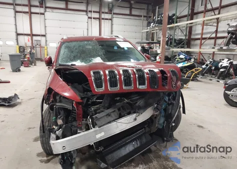 2017 Jeep Cherokee Latitude 4X4 z USA, uszkodzony, nr VIN 1C4PJMCS9HW546630